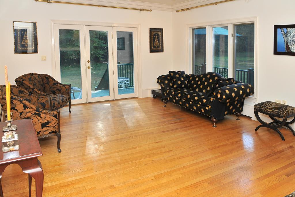 Bass Manor Bed And Breakfast & Art Museum Malta Ngoại thất bức ảnh